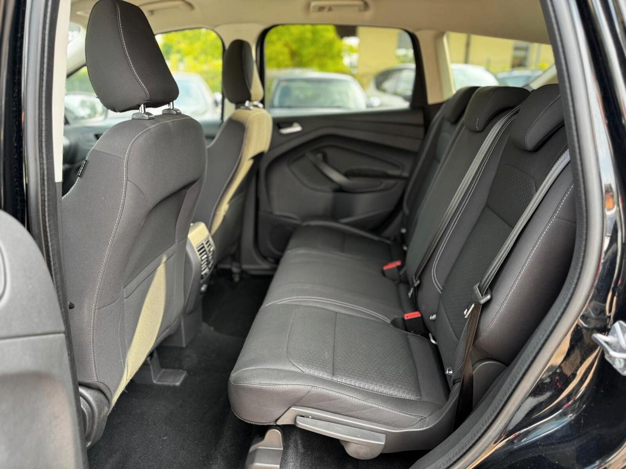 Ford Kuga 1.5 TDCI 120 CV S&S 2WD Titanium