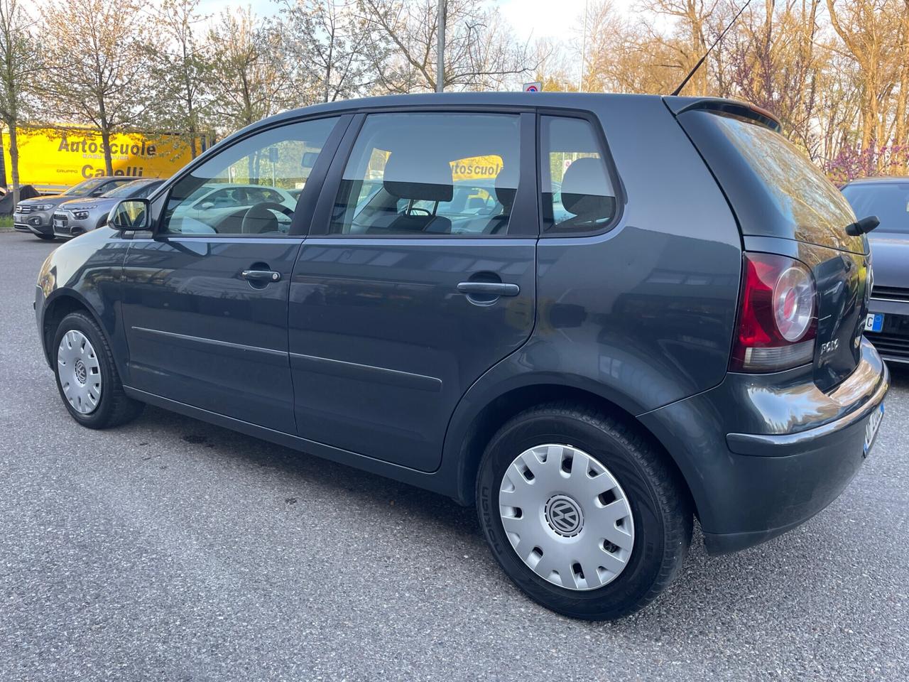 Volkswagen Polo 1.2/60CV 5p. Trendline*Neopatentati*