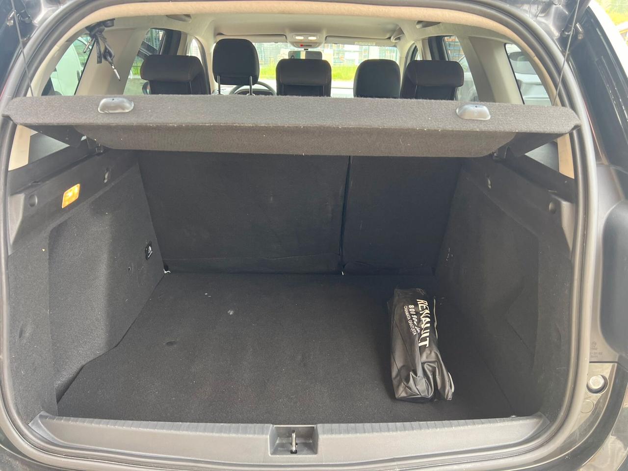 Dacia Duster 1.6 SCe GPL 4x2 Techroad