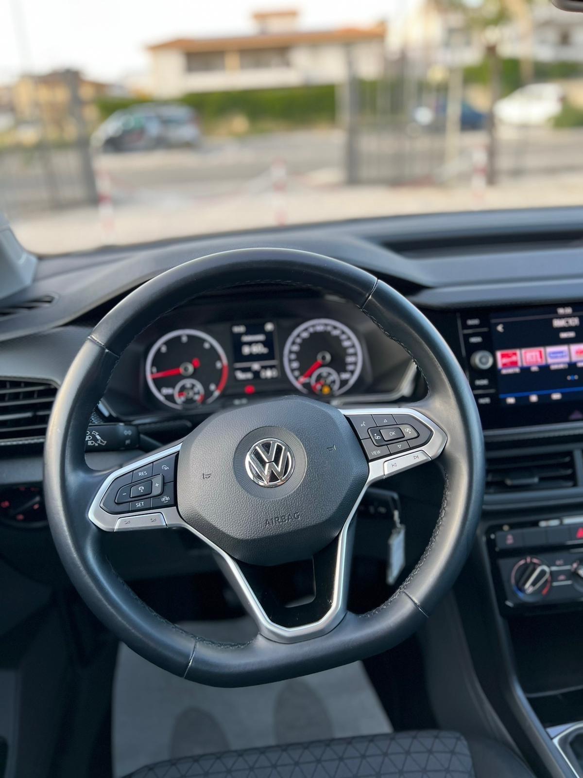 Volkswagen T-Cross 1.6 TDI DSG SCR Style BMT