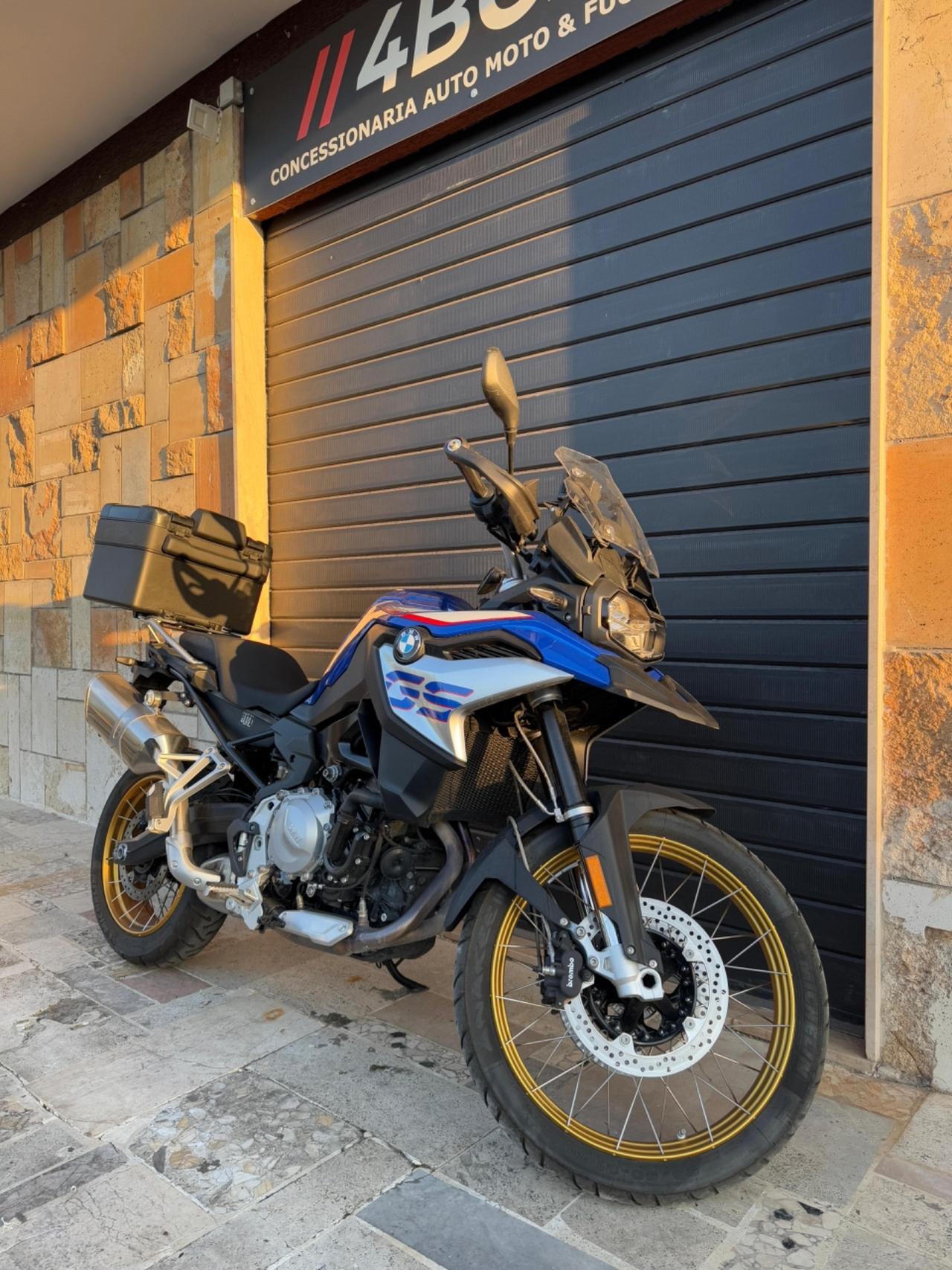 BMW F850GS 95cv 4000km