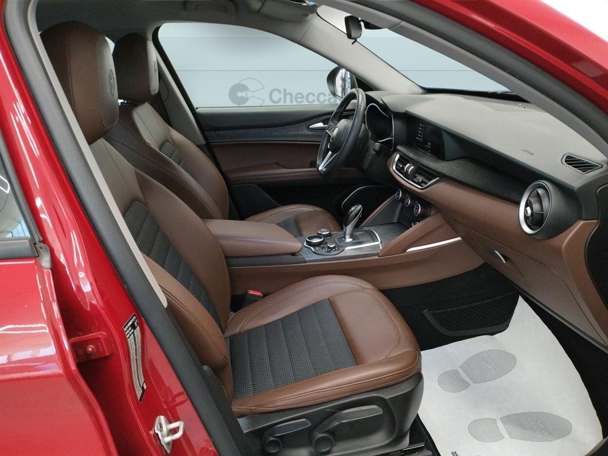 Alfa Romeo Stelvio 2.2 Turbodiesel 190 CV AT8 Q4 Executive