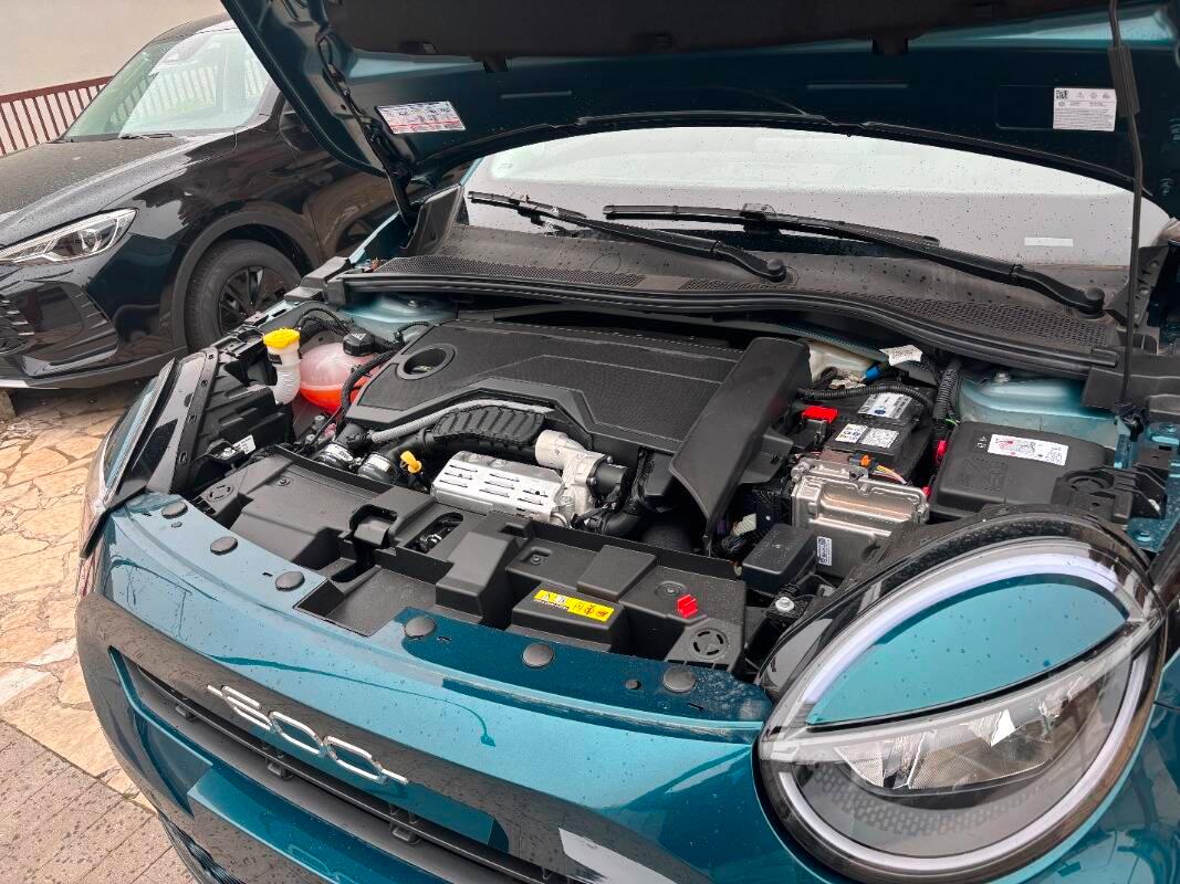 Fiat 600 1.2 hybrid Icon 110cv auto