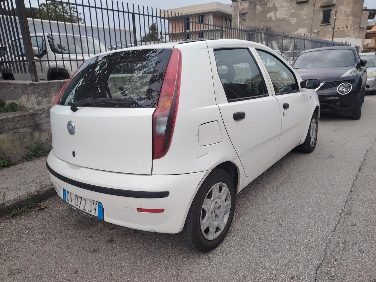 Fiat Punto 1.2 5 porte Active Natural Power