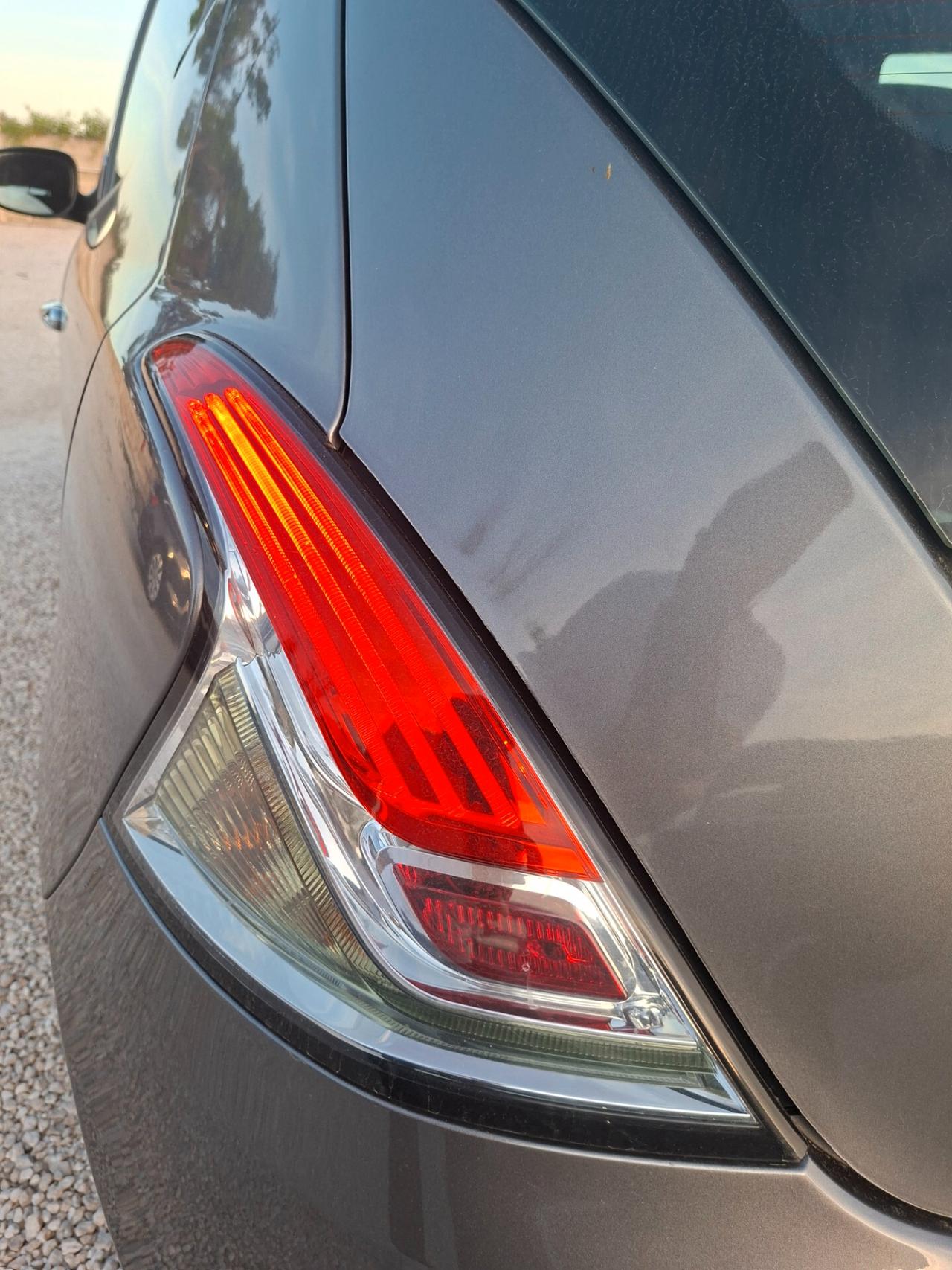 Ypsilon 1.3 MJT 95 CV 5p Cerchi*Clima