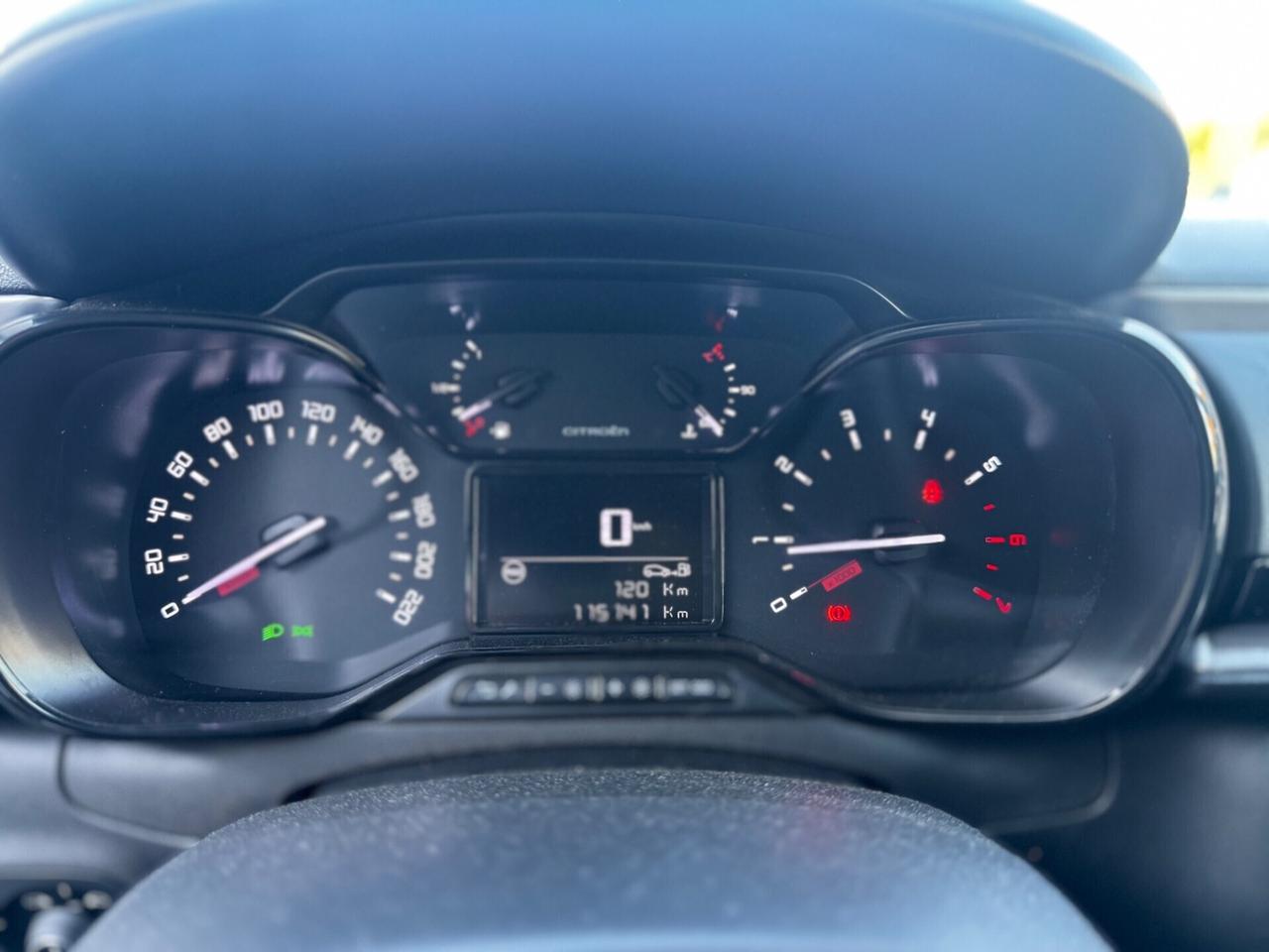 C3 BlueHDi 100 S&S Feel Navi Airbump castelletto 8