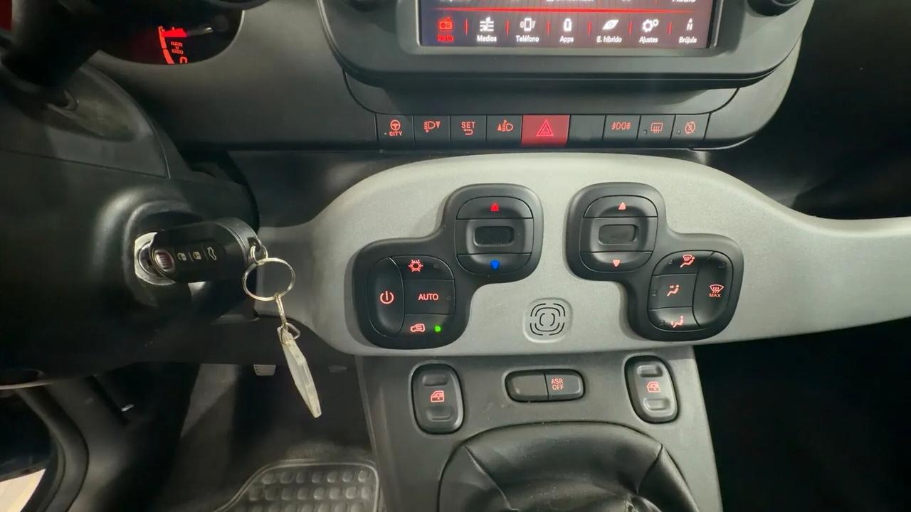Fiat Panda 1.0 FireFly S&S Hybrid Garmin