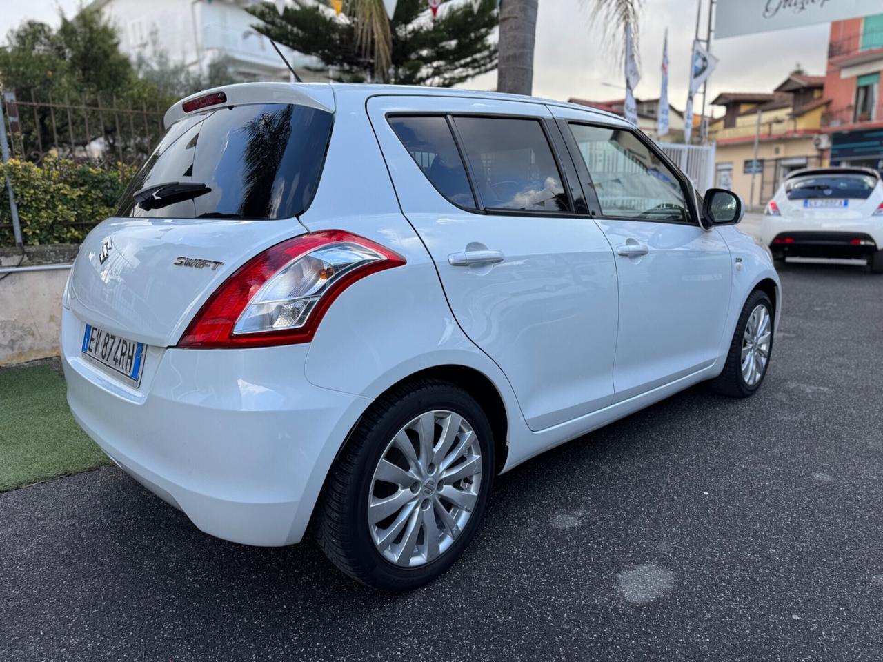Suzuki Swift 1.3 DDiS 5 porte B-Cool