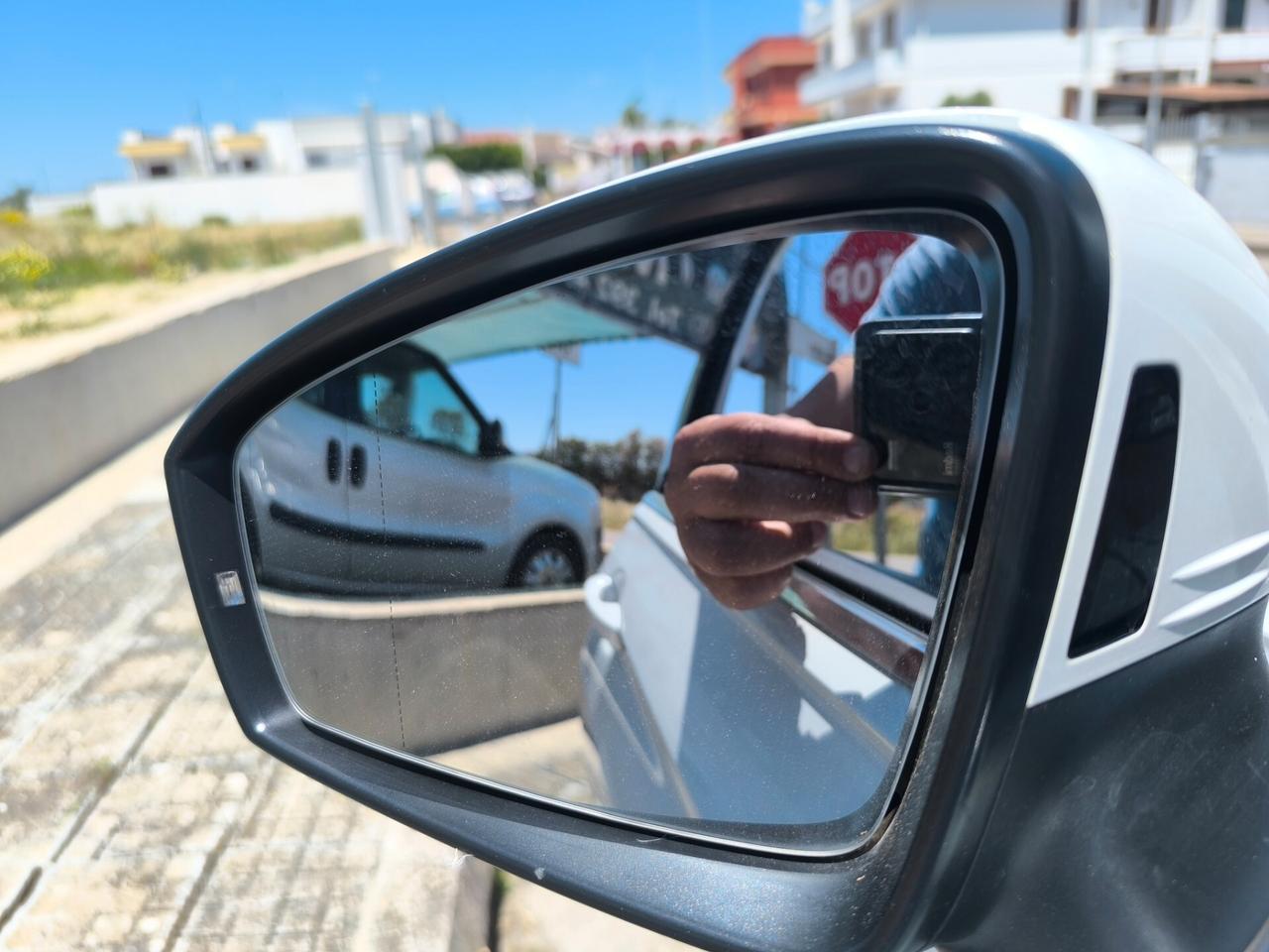 VOLKSWAGEN TIGUAN ELEGANZE 2.0 TDI 150cv 12/2021