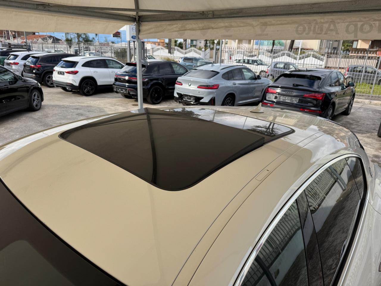 MASERATI LEVANTE V6 275 CV AWD GRANLUSSO / TETTO