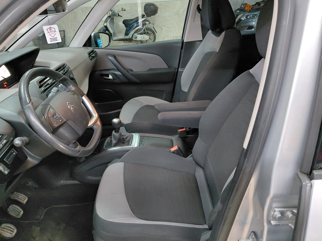 Citroen Grand C4 Picasso 1.6 e-HDi 115 Exclusive