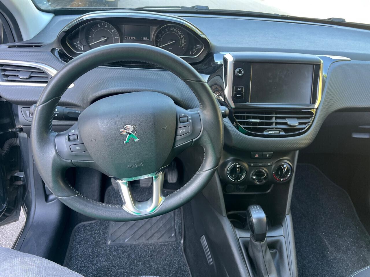 Peugeot 208 1.2 benzina 5 porte Allure