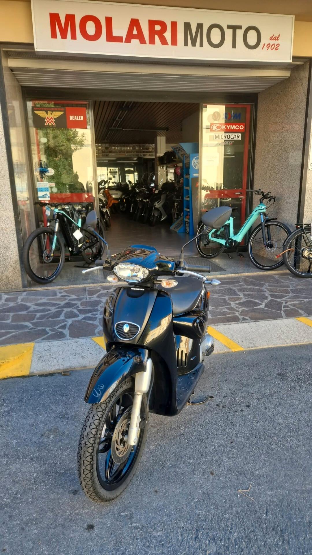 Aprilia Scarabeo 50 2T Street Nero (06/17)