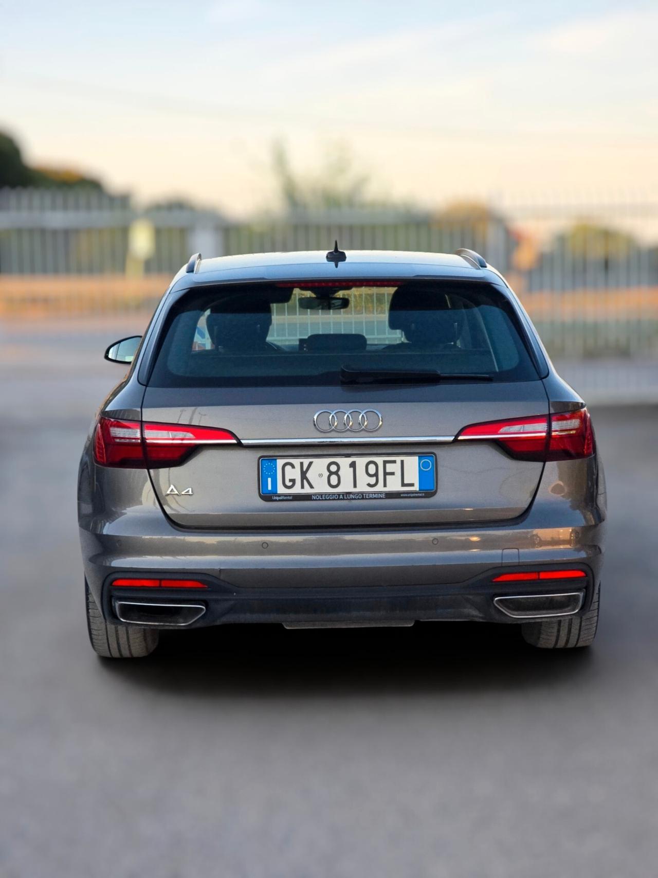 Audi A4 Avant 40 TDI S tronic Business