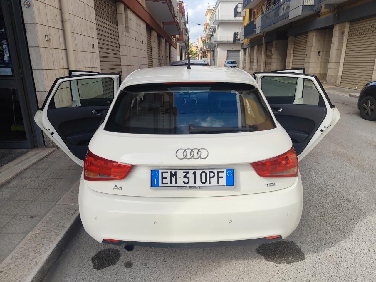 Audi A1 SPB 1.6 TDI Ambition 105Cv Tagliandi Audi