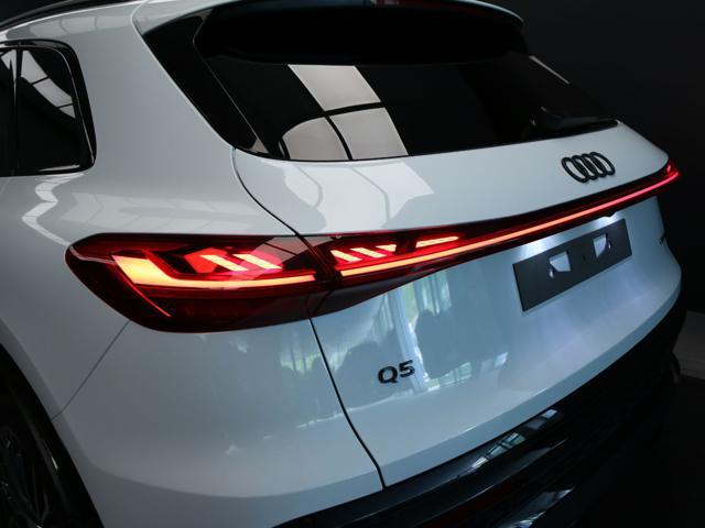 AUDI Q5 TDI 204CV mHEV+ quattro S tronic S line edition