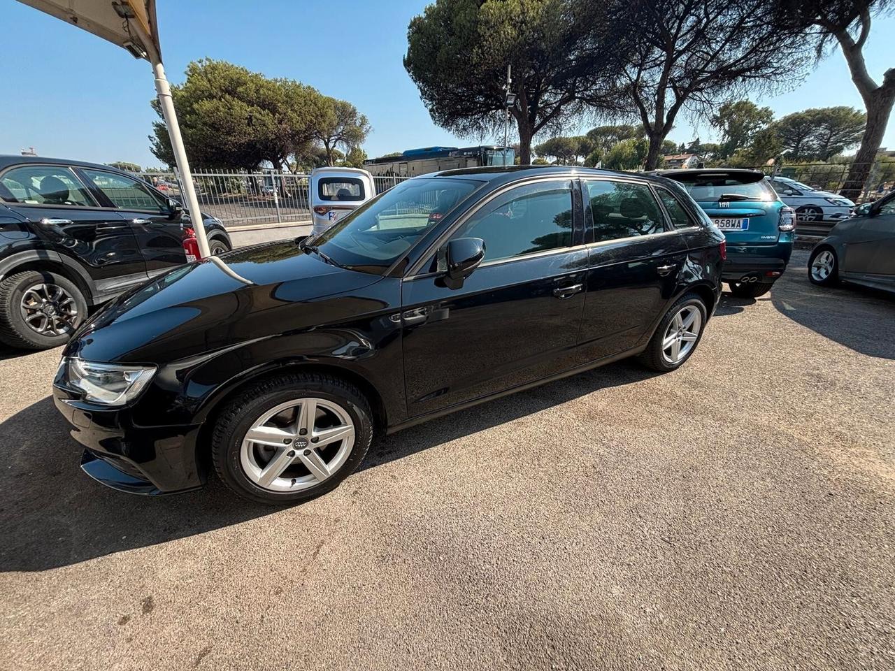 Audi A3 SPB 1.6 TDI 116 CV S tronic Sport