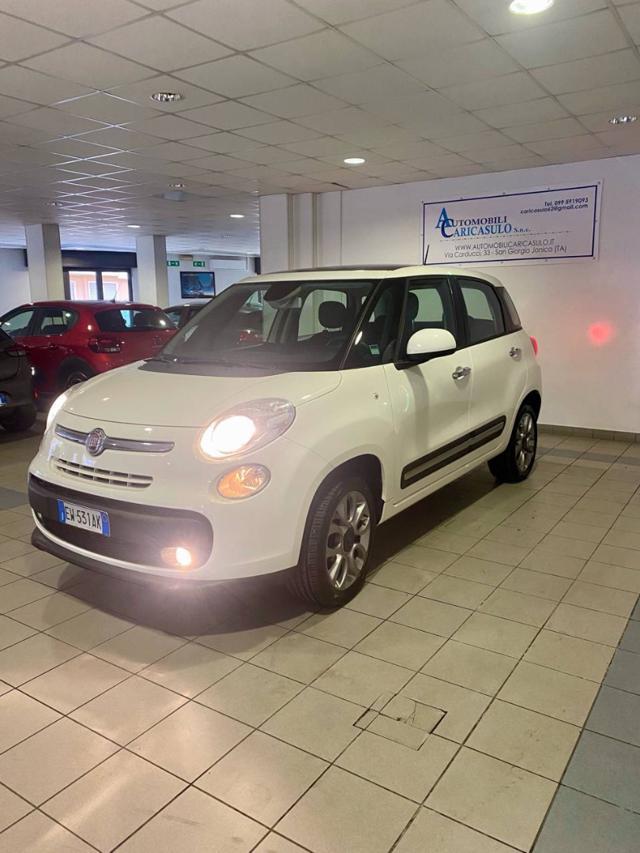 FIAT 500L 0.9 TwinAir Turbo Natural Power Panoramic Edition