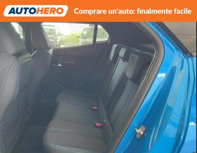 PEUGEOT 2008 Hybrid 136 e-DCS6 GT