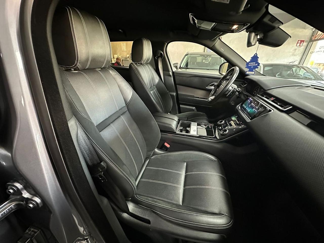 Land Rover Range Rover Velar R-Dynamic D 240 #7381