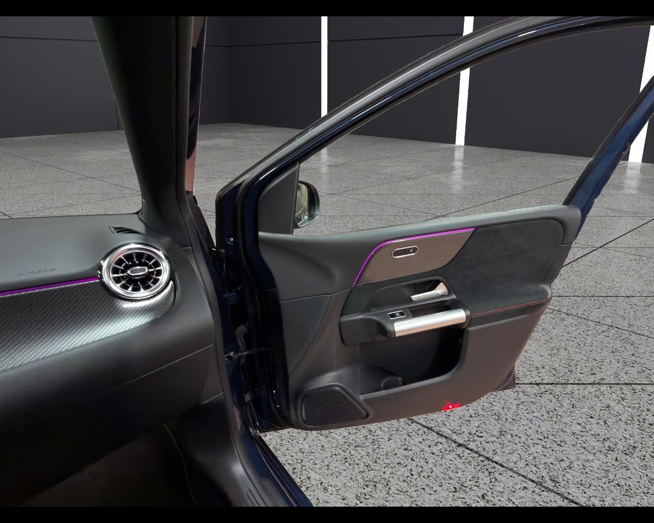 Mercedes-Benz B 180 d Automatic AMG Line Advanced Plus