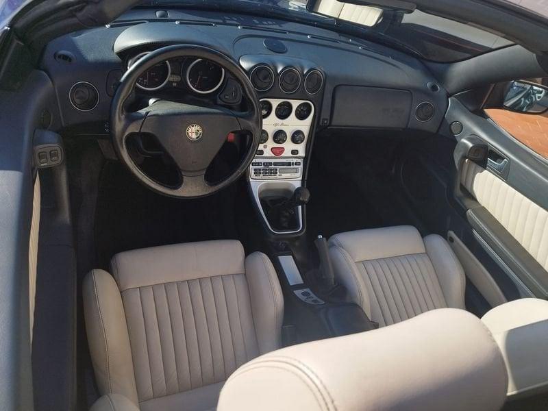 Alfa Romeo Gtv/Spider Spider 2.0i 16V Twin Spark cat L