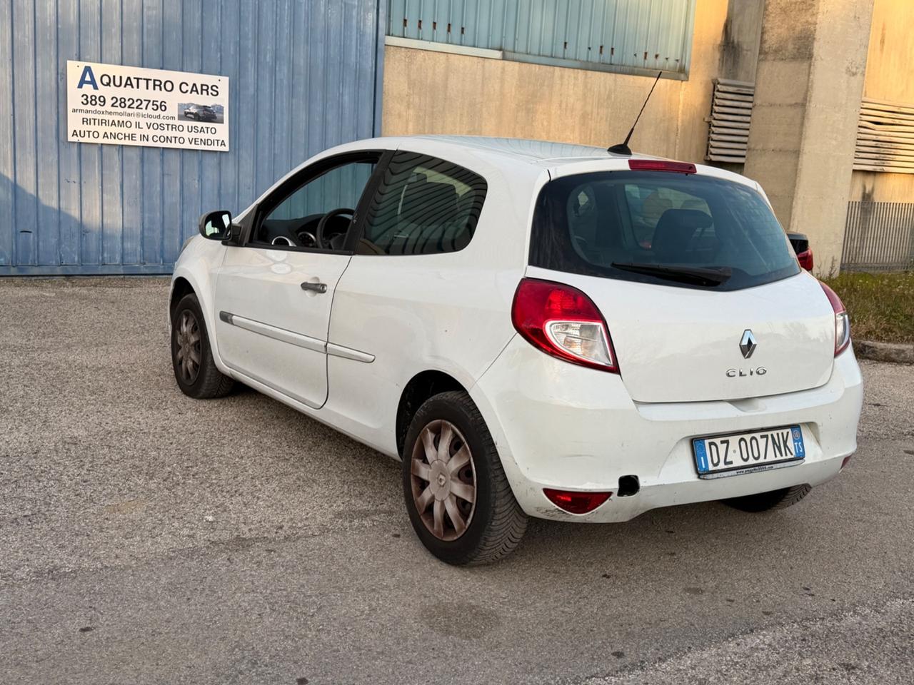 Renault Clio 1.2 16V 3 porte Confort