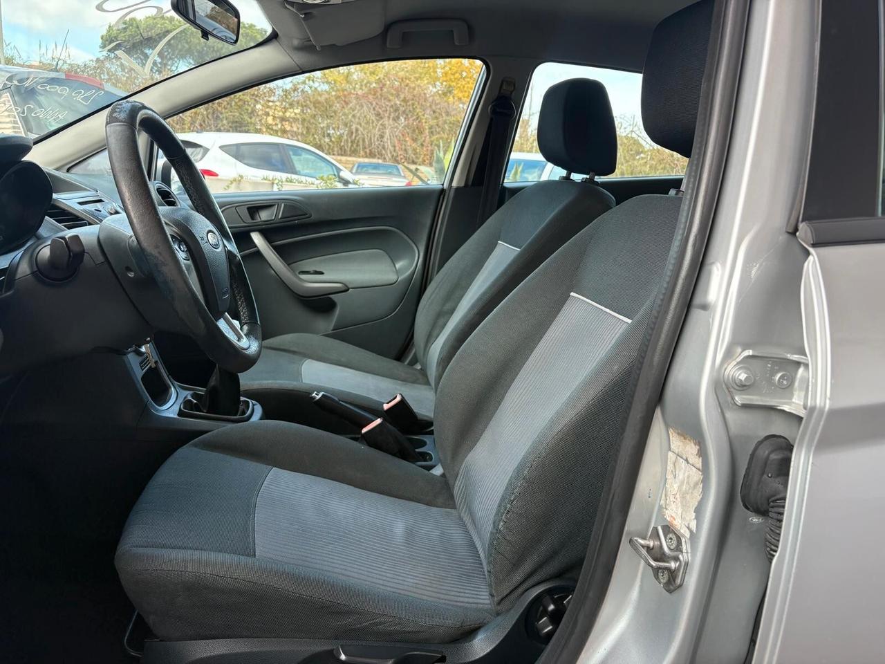 Ford Fiesta 1.4 5 porte Bz.- GPL Titanium