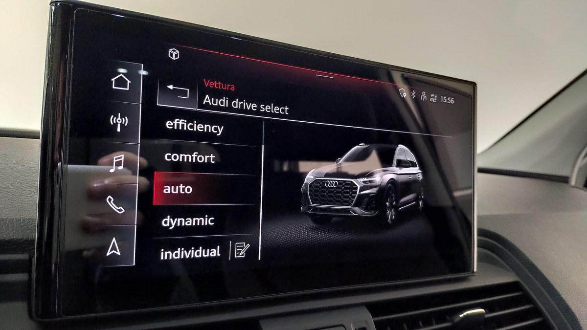 AUDI Q5 40 Tdi 204 Cv Quattro S Tronic S Line