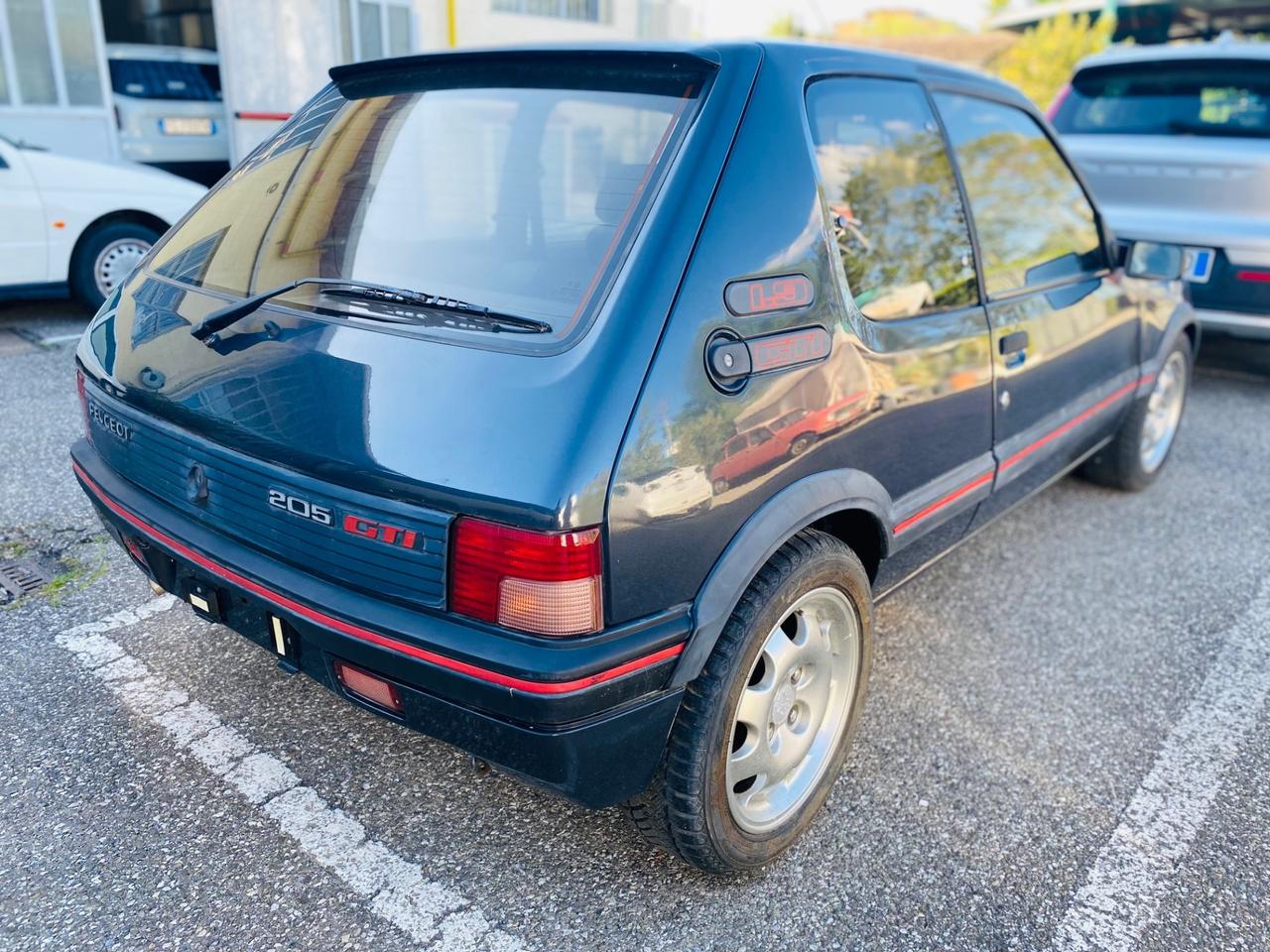 Peugeot 205 1.9 3 porte GTI