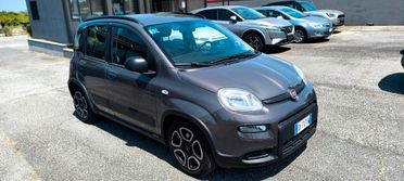Fiat Panda 1.0 FireFly S&S HYBRID CITY CLIMA