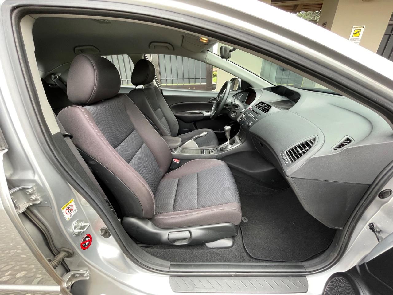 Honda Civic 1.4 i-VTEC *UNICO PROPRIETARIO*