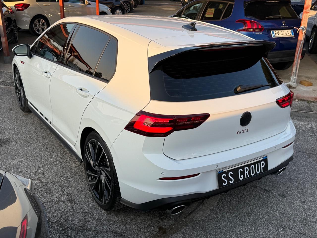 Golf GTI 2.0 300 cv-club sport -unipro-rate