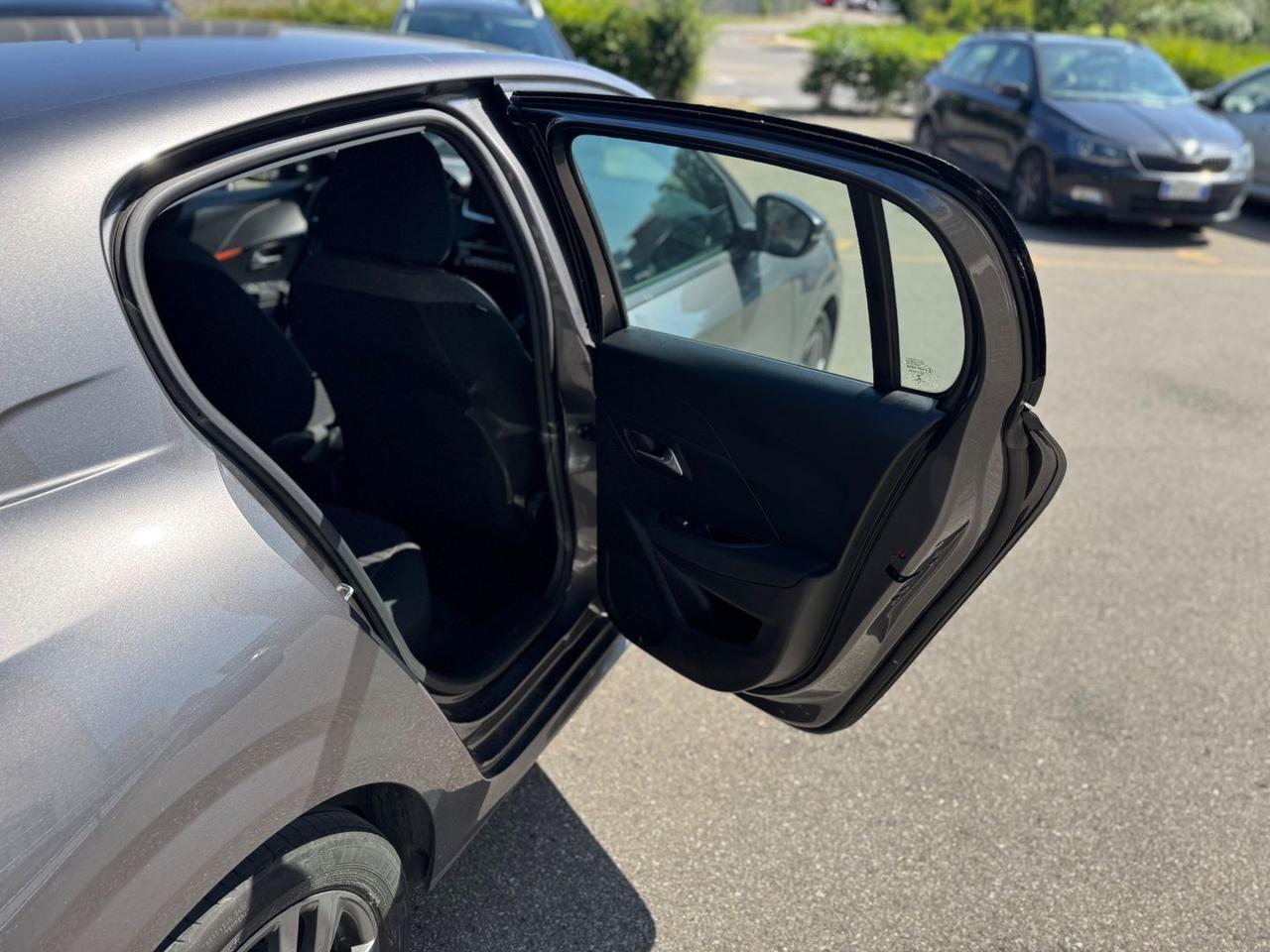 Peugeot 208 Active Pack 1.2 PureTech 75
