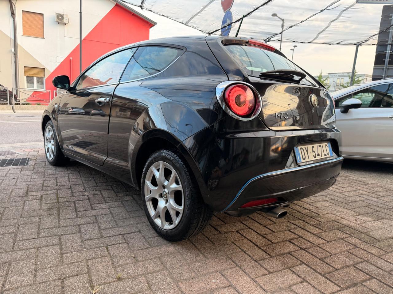 Alfa Romeo MiTo 1.6 JTDm 16V Distinctive Sport Pack
