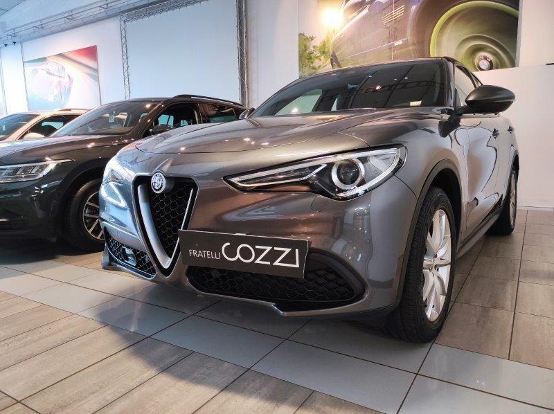 ALFA ROMEO Stelvio - Stelvio 2.2 Turbodiesel 210 CV AT8 Q4 Executive