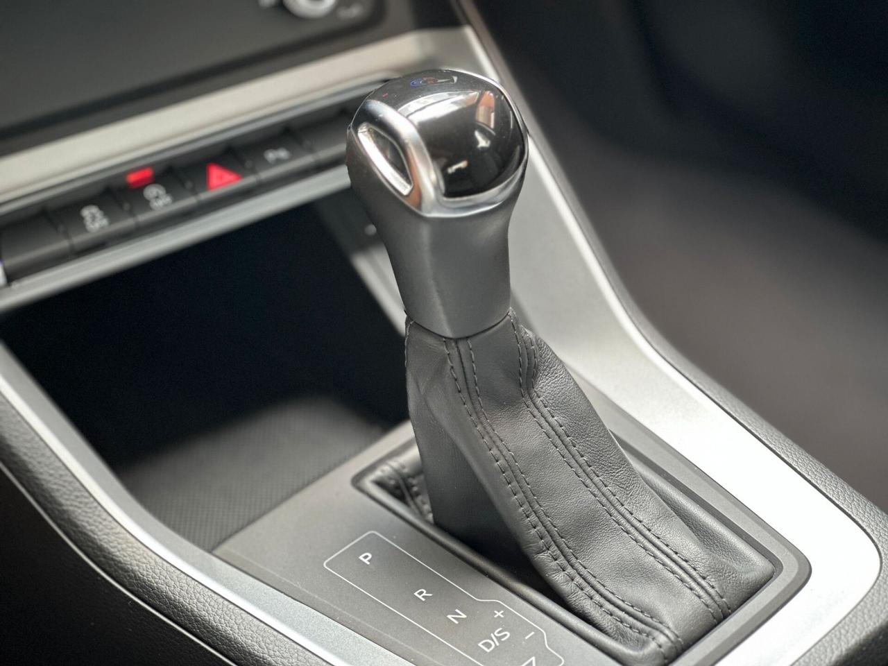 Audi Q3 35 TDI S tronic Business Advanced