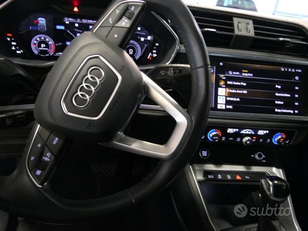 AUDI Q3 SPB 40 TFSI quattro S tronic S line edit