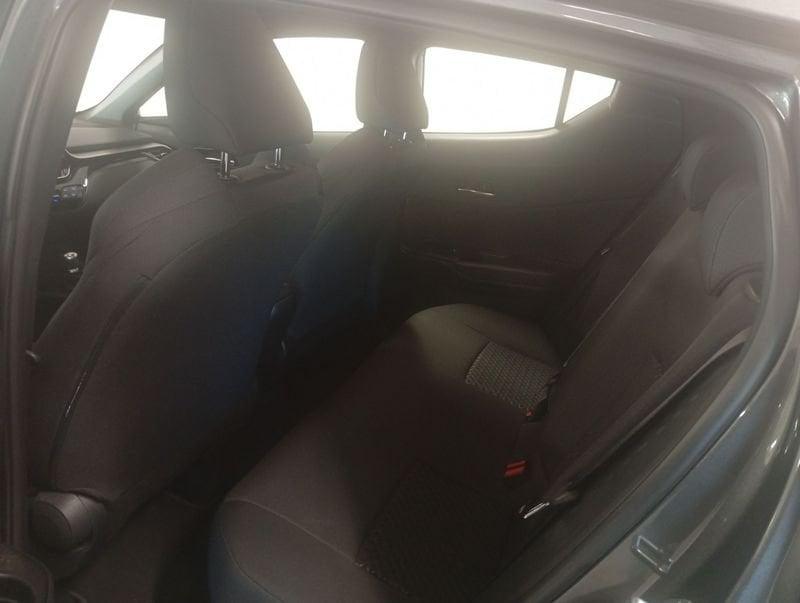 Toyota C-HR C-HR 1.8 Hybrid E-CVT Active
