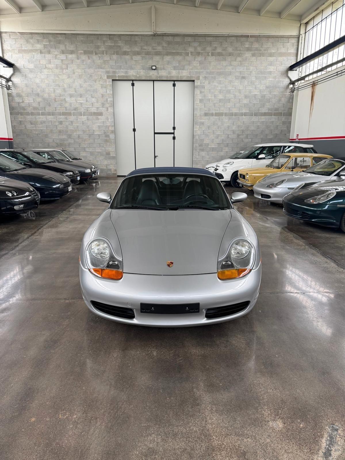 Porsche Boxster 2.7i 24V cat