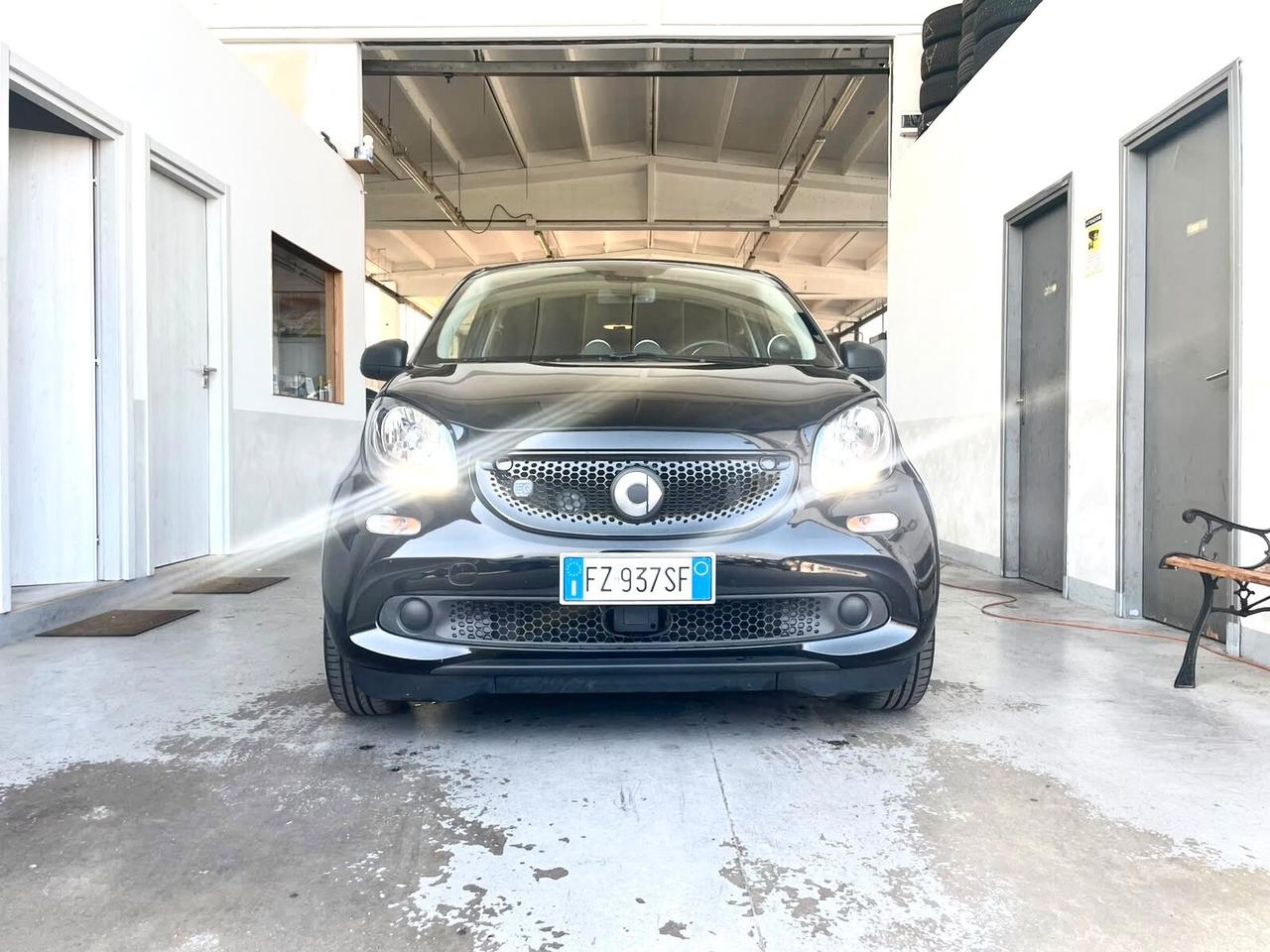 Smart ForFour EQ Edition One (22kW)