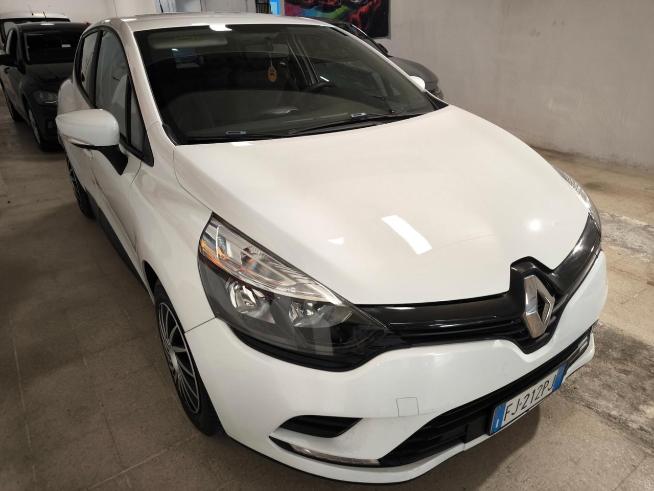 Renault Clio 1.2 75CV 5 porte Life