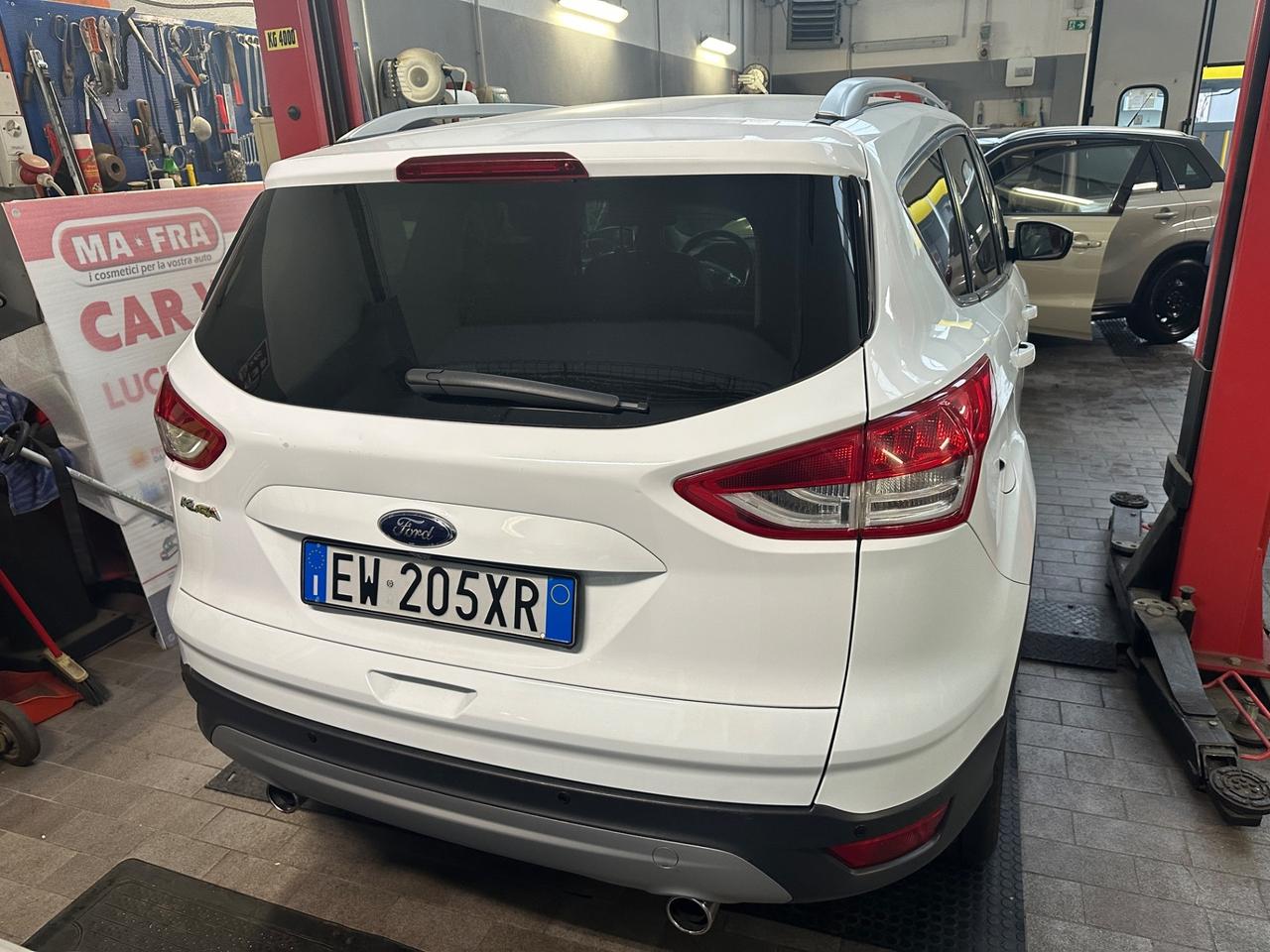 Ford Kuga 2.0 TDCI 163 CV 4WD Problemi cambio.