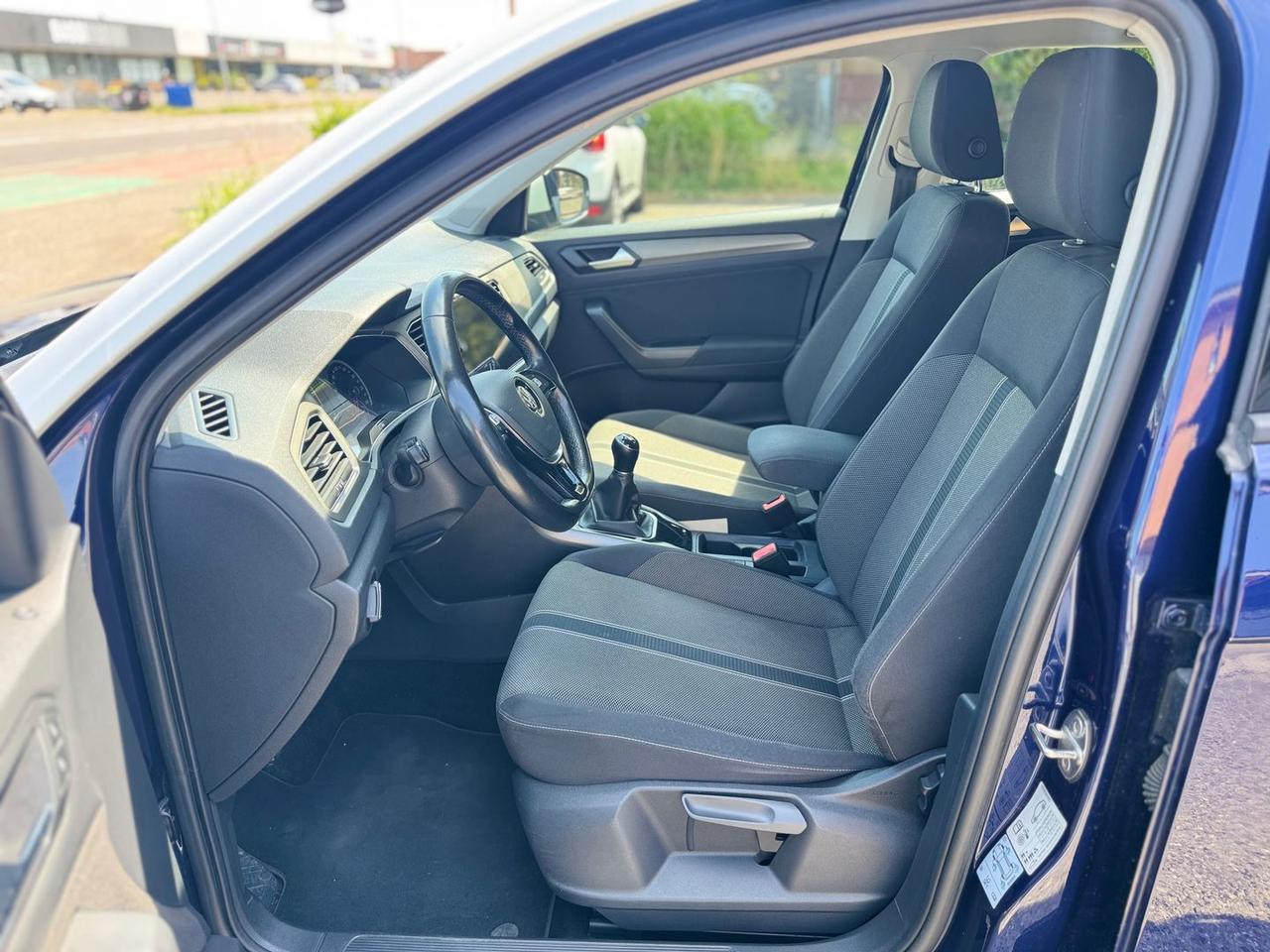 Volkswagen T-Roc Business 1.6 TDI #6208