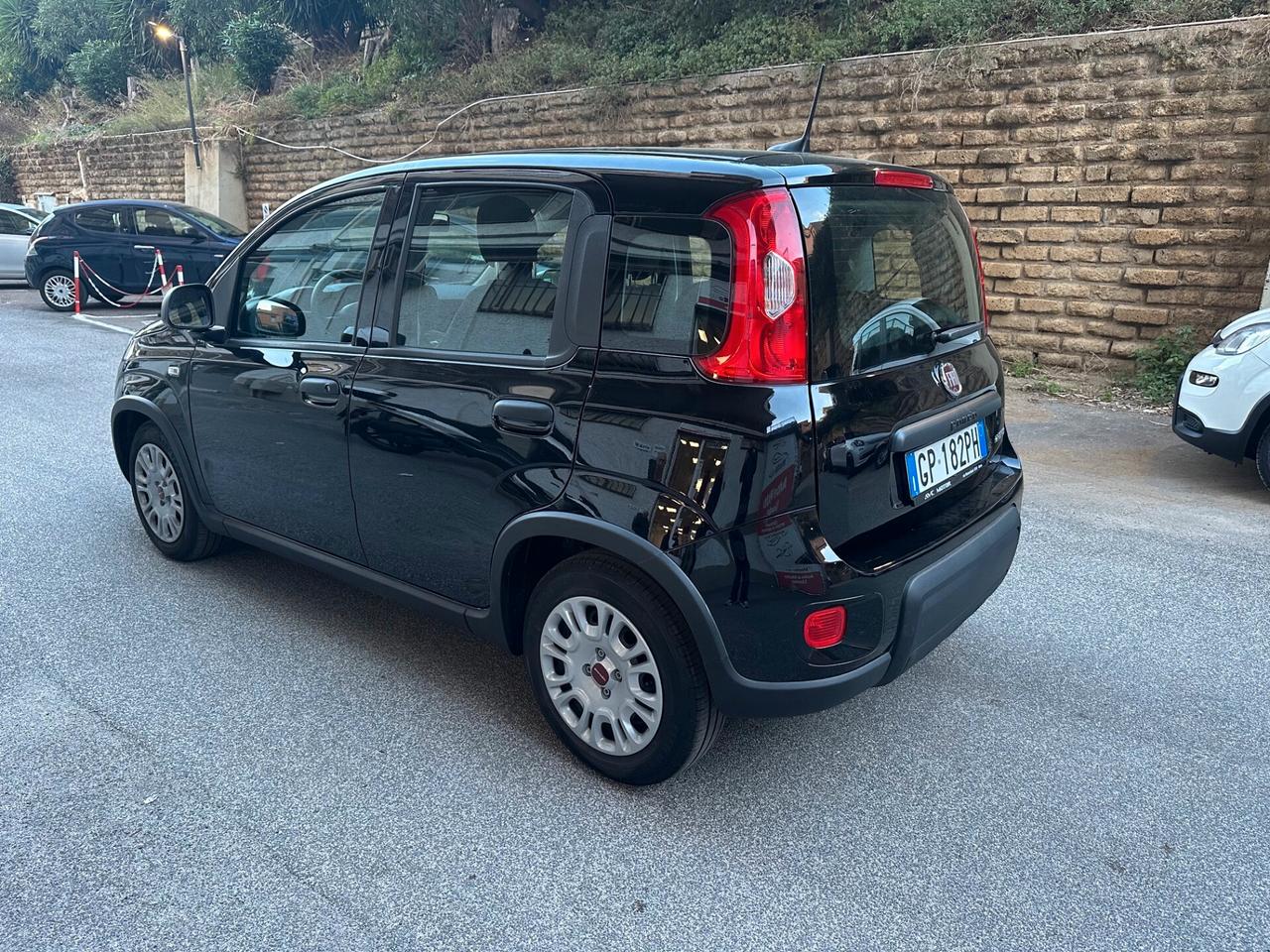 Fiat Panda 1.0 Hybrid 09/23 KM.1117