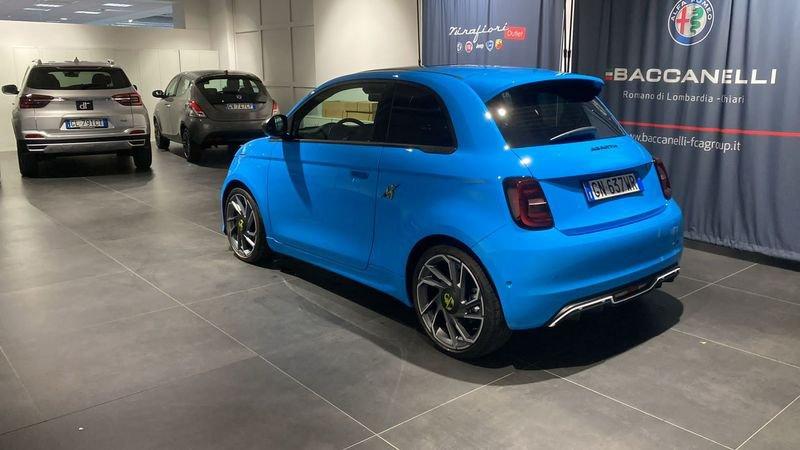 Abarth 500e Turismo