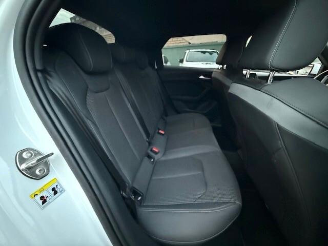 Audi A1 SPB 30 TFSI S tronic line edition