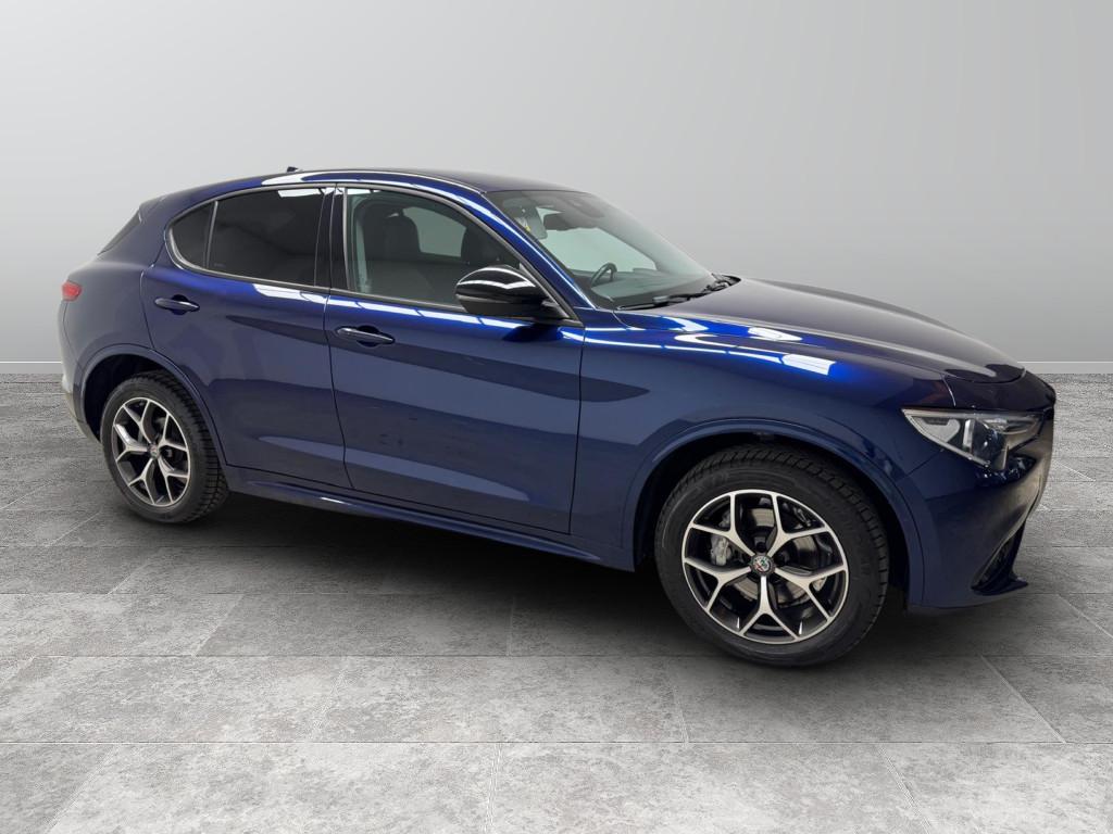 ALFA ROMEO Stelvio 2017 - Stelvio 2.2 t Executive Q4 210cv auto