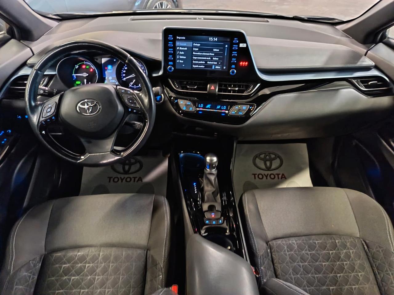 Toyota C-HR 1.8 Hybrid E-CVT Trend