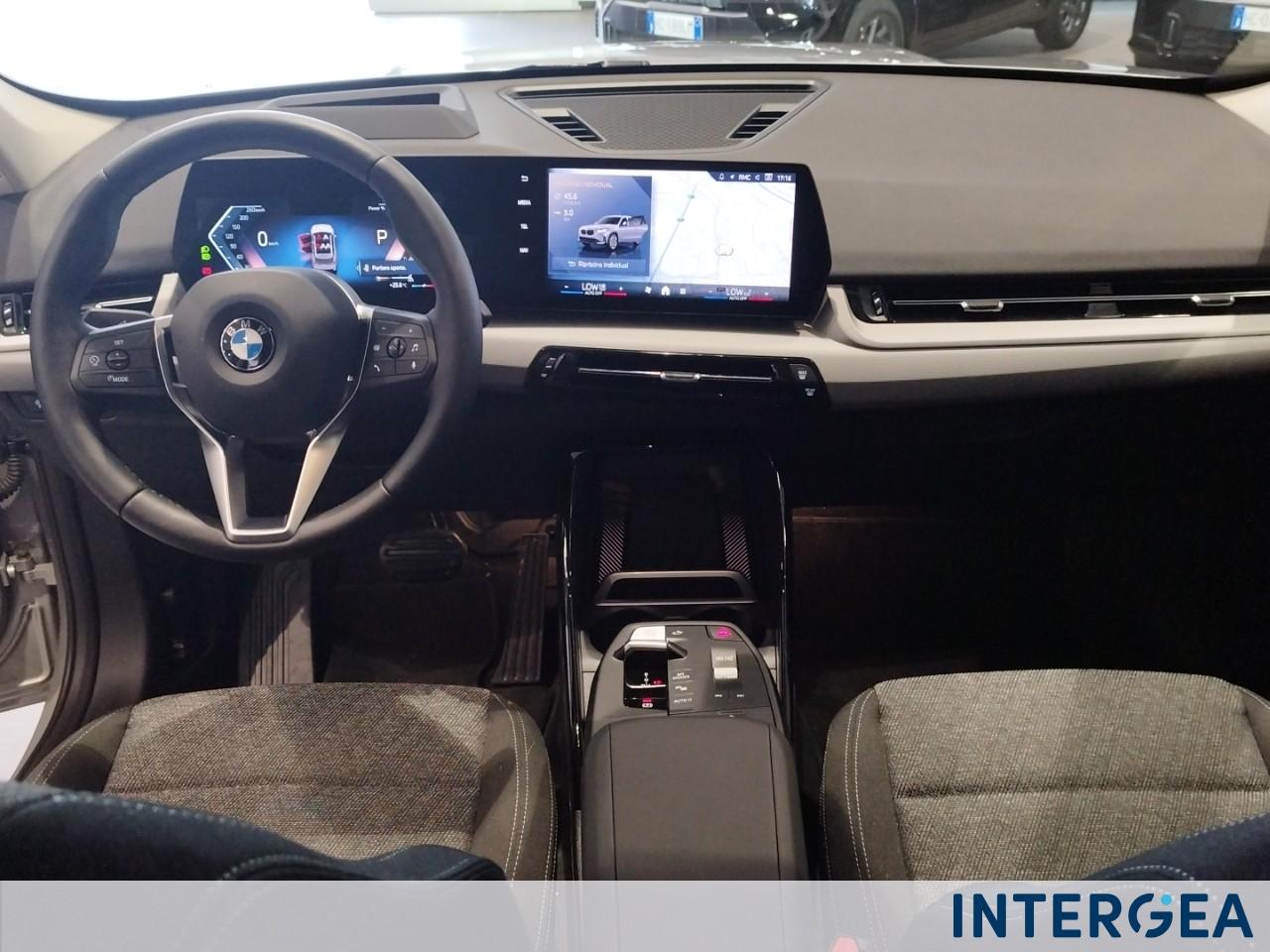 BMW X1 sdrive20i mhev 48V auto